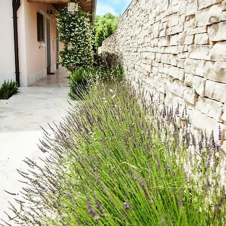 Lägenhet In Villa, Near Piran Strunjan