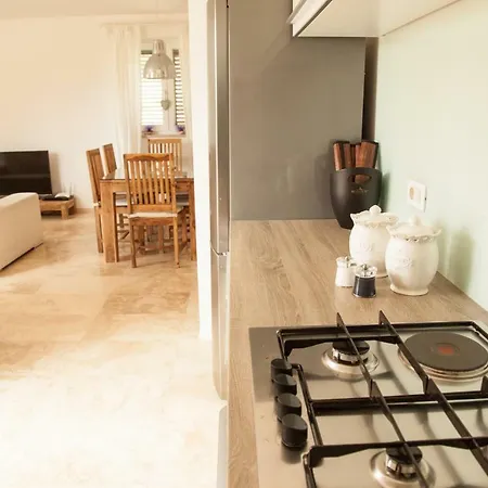 In Villa, Near Piran Apartman Strunjan