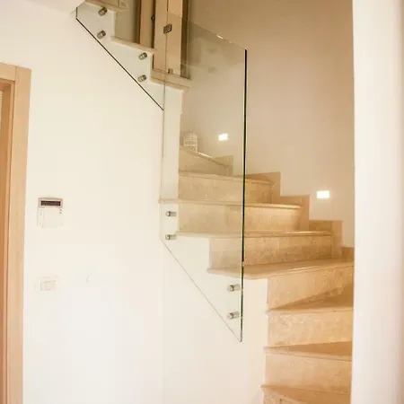 In Villa, Near Piran Apartman *