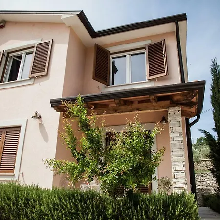 In Villa, Near Piran Appartement Strunjan