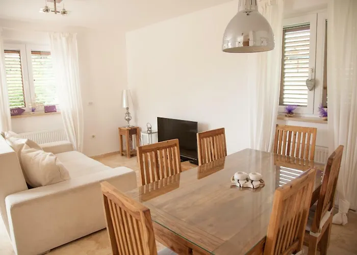 アパート In Villa, Near Piran